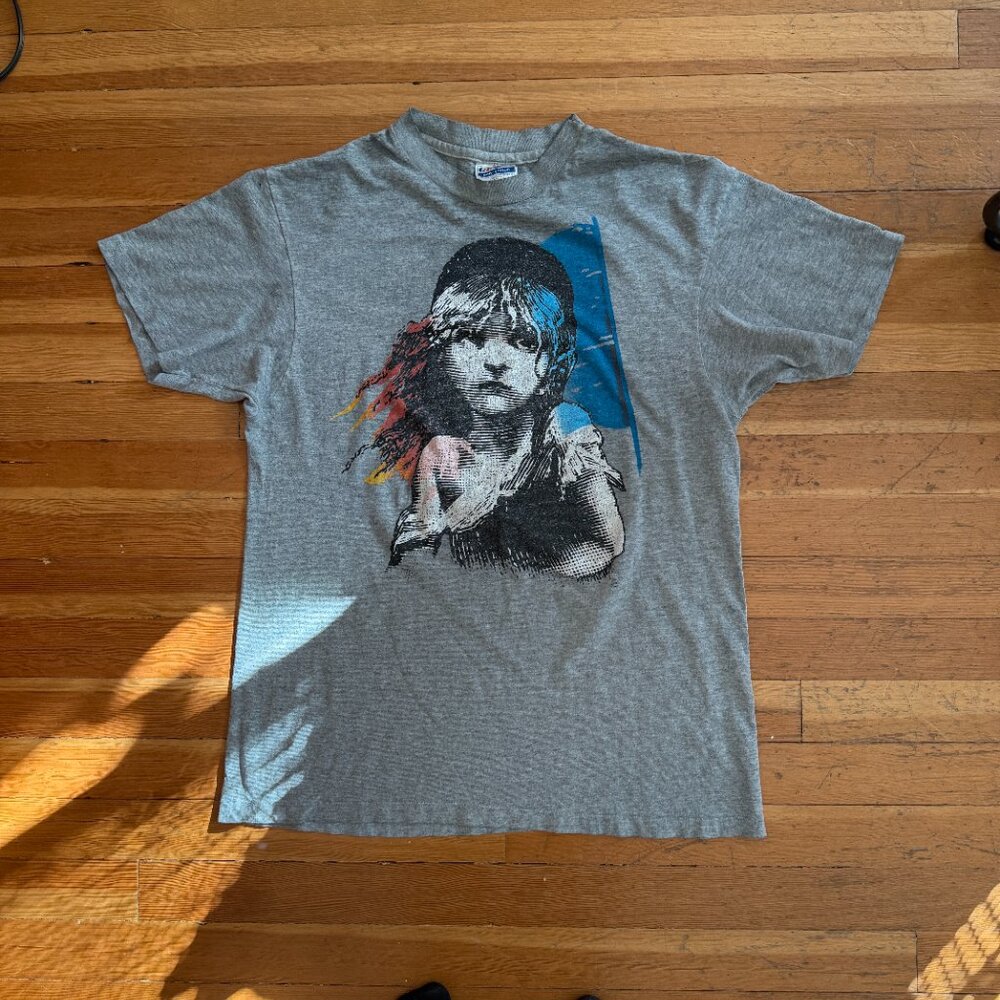 Les Miserables Shirt Vintage Large Broadway Musical Graphic Tee 1986 Y2k